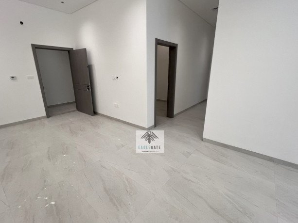 brand-new-3-bedroom-apartment-in-mesayel-big-2
